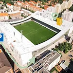 Apartahotel Vapari - Soccer Stadium By In!