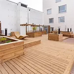Vapari - Soccer Stadium By In! Apartahotel